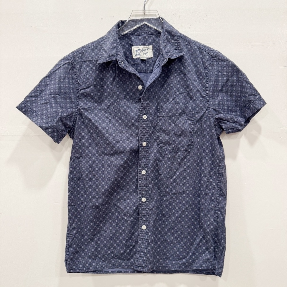 American Eagle Printed Blue Short Sleeve Button Up Shirt Small Cotton
